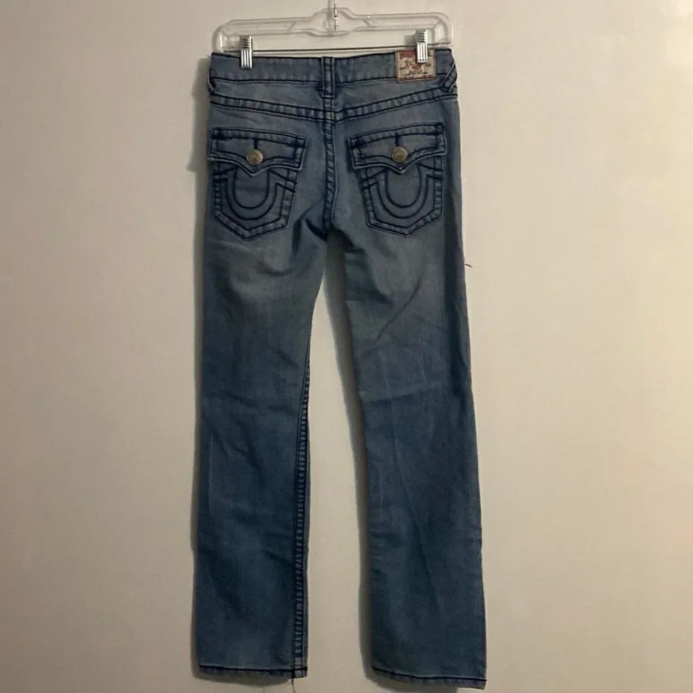 True Religion distressed 5 pocket jeans, size 27